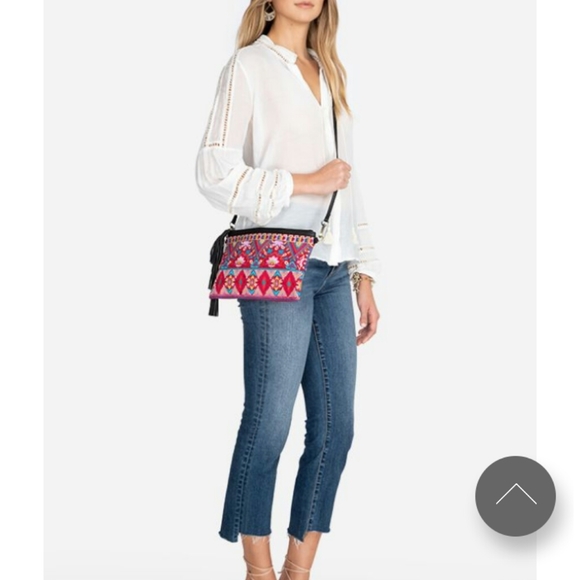 NWT Johnny Was Laurelle Fringe Clutch embroidered red - Picture 3 of 5